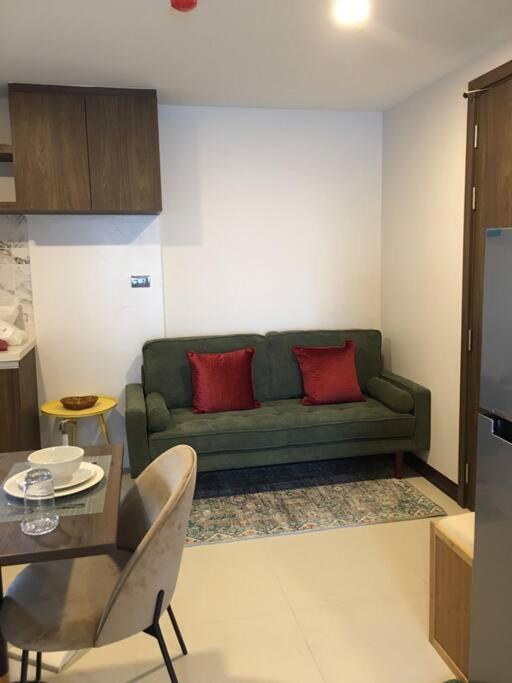 Lovely Condo With Swimming Pool. Bang Sare Buitenkant foto